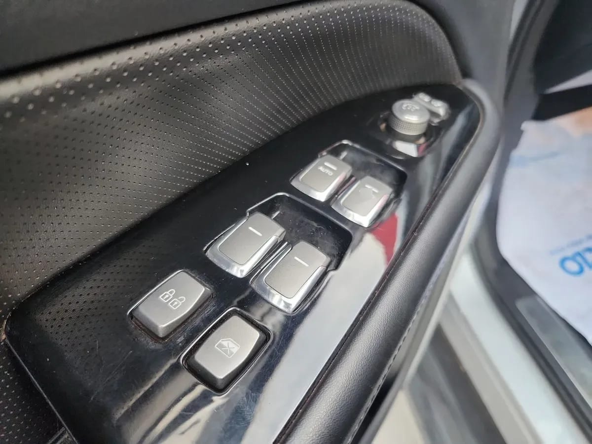 Ssangyong Rexton 2.2t Glx Diesel 4x4 6ab 8at 5p año 2023