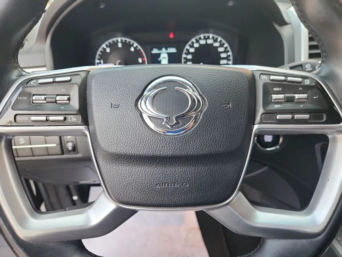 Ssangyong Rexton 2.2t Glx Diesel 4x4 6ab 8at 5p año 2023