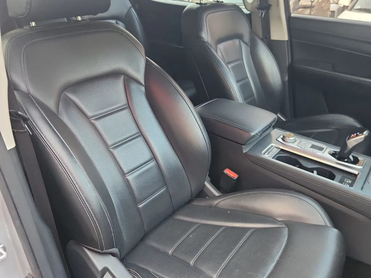 Ssangyong Rexton 2.2t Glx Diesel 4x4 6ab 8at 5p año 2023