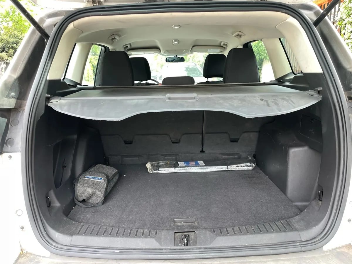FORD ESCAPE 2.5 Xlt At 4x4 año 2013