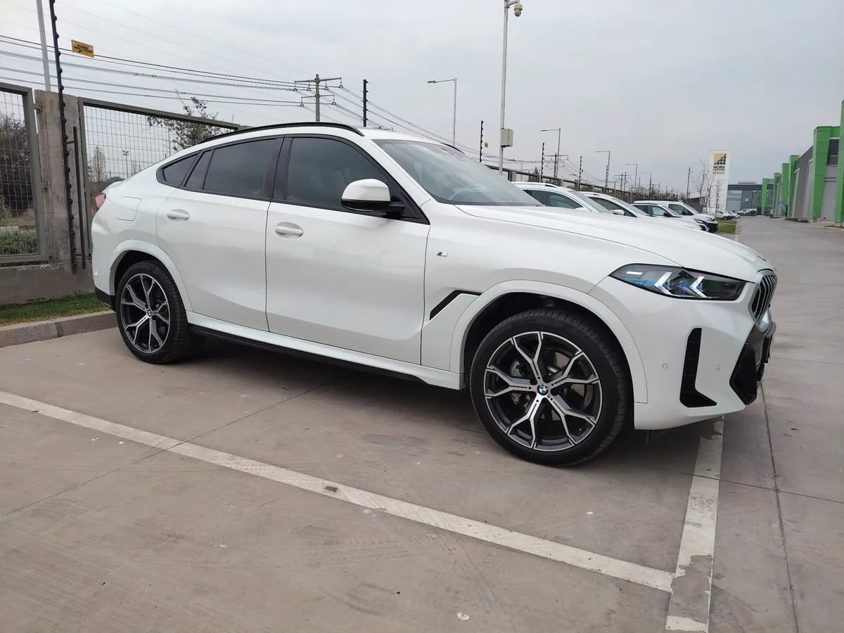 BMW X6 3.0 Xdrive 30d M Sport At 4x4 Diesel año 2024