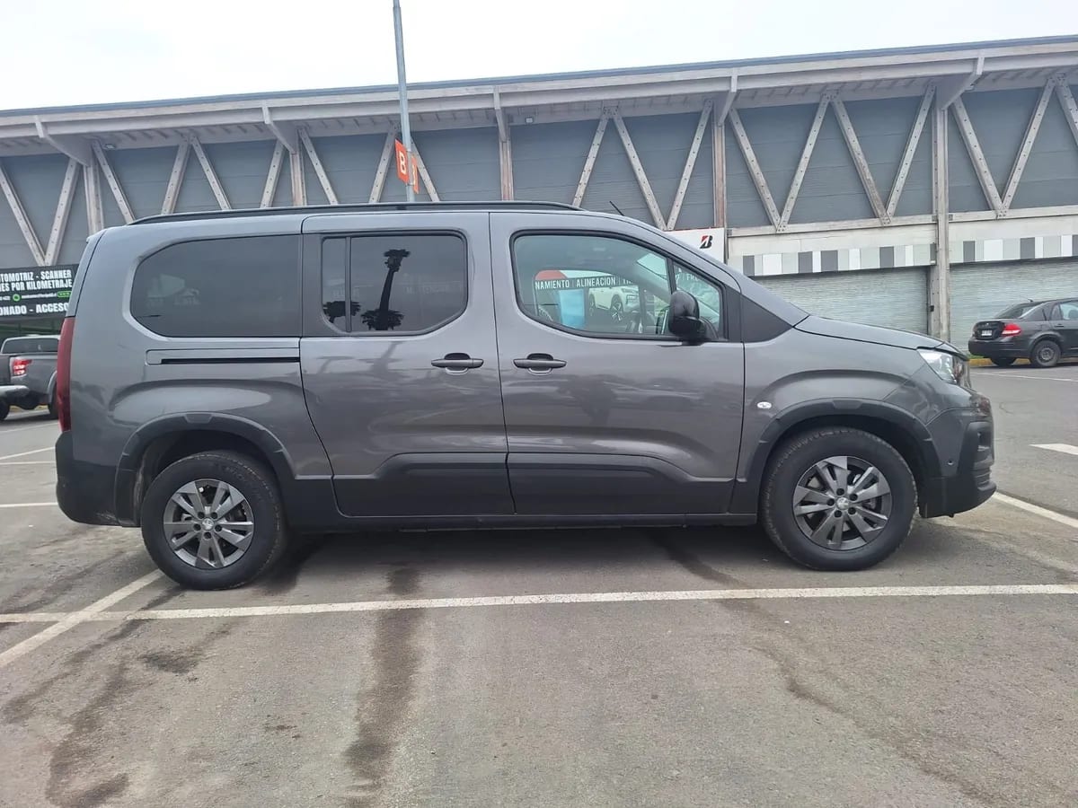 Peugeot RIFTER 1.5 Allure Bluehdi 130 At Diesel año 2024