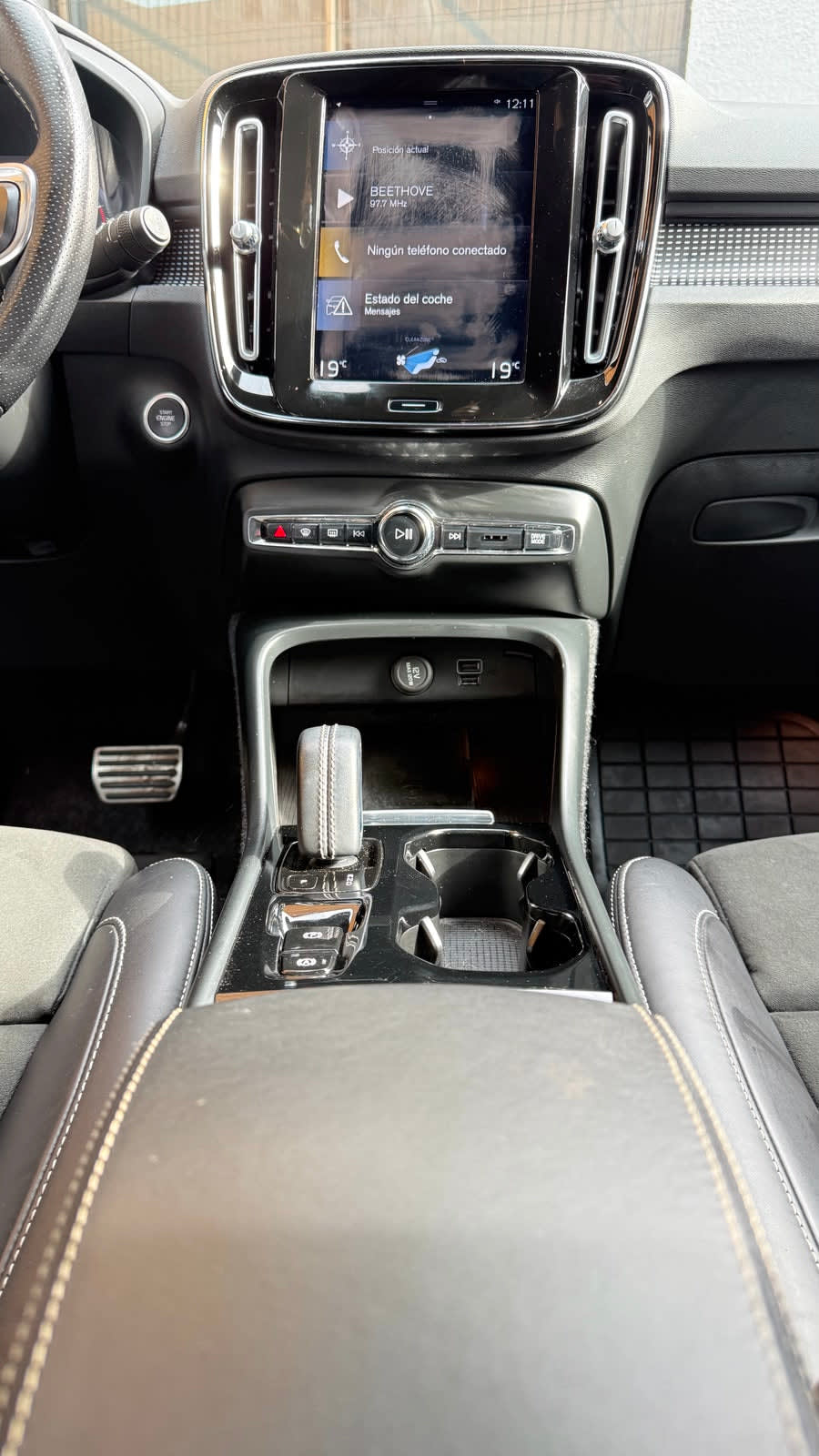 Volvo Xc40 2.0 T4 R-Design Auto año 2021