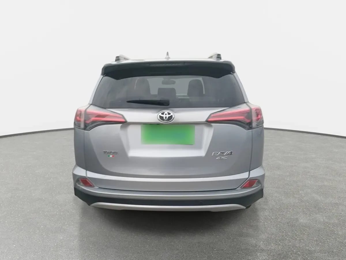 Toyota Rav 4 2.5 Adventure 4x4 At 5p año 2019