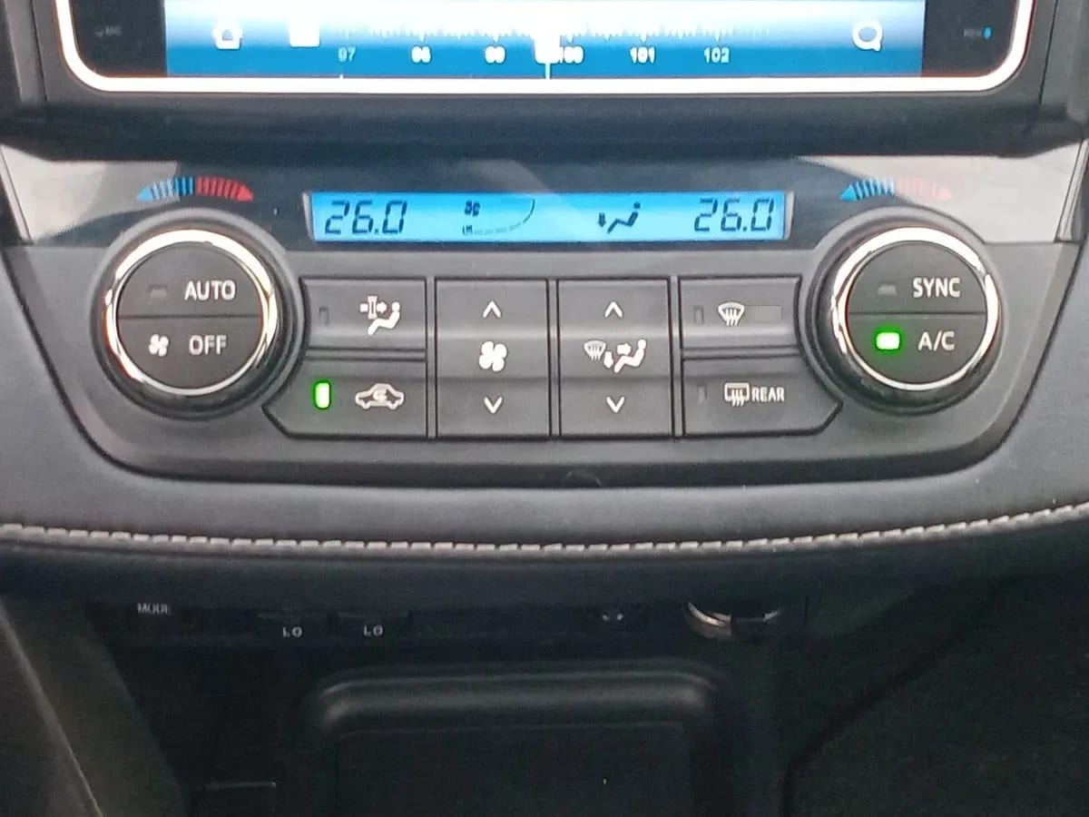 Toyota Rav 4 2.5 Adventure 4x4 At 5p año 2019