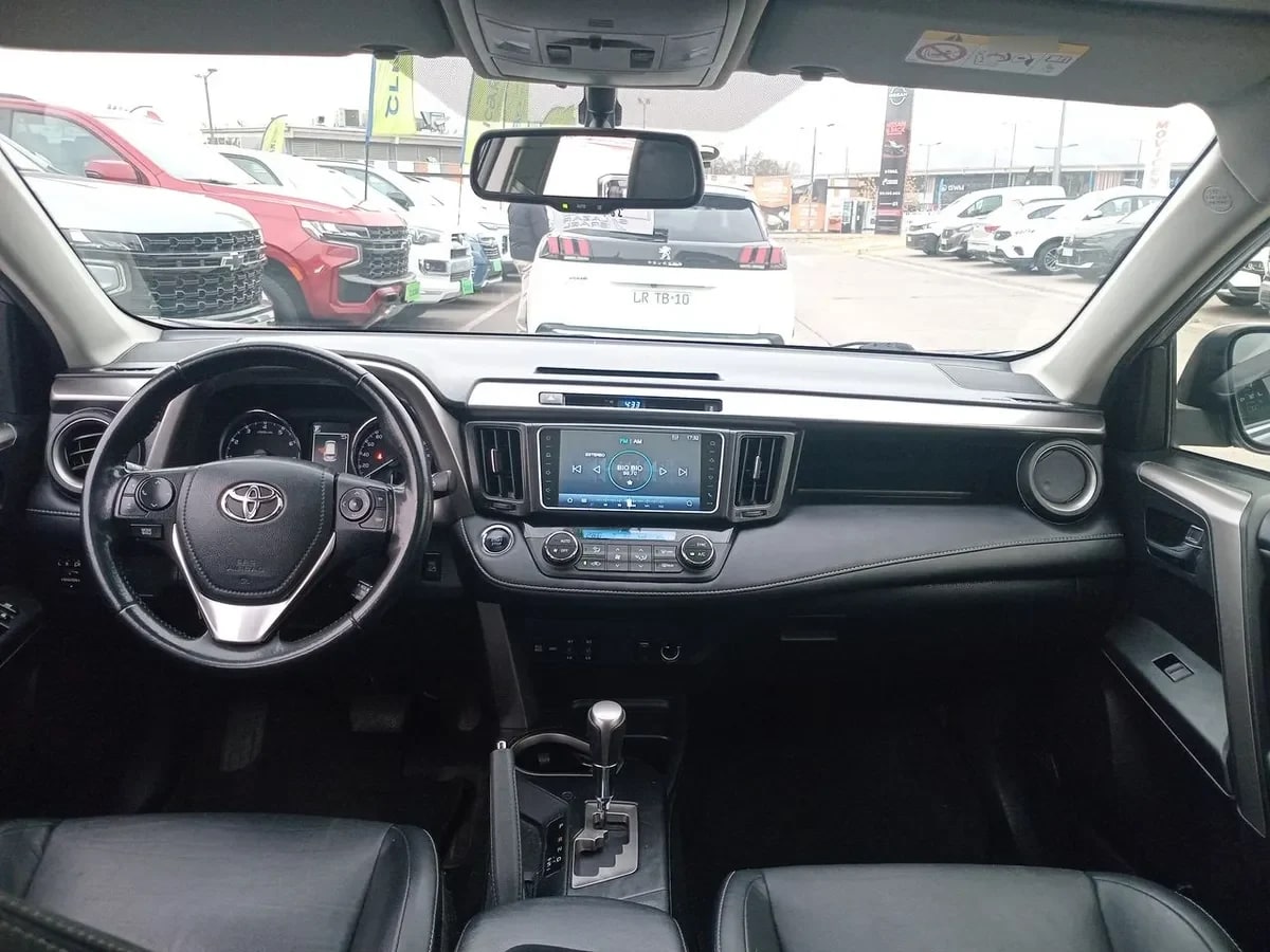 Toyota Rav 4 2.5 Adventure 4x4 At 5p año 2019