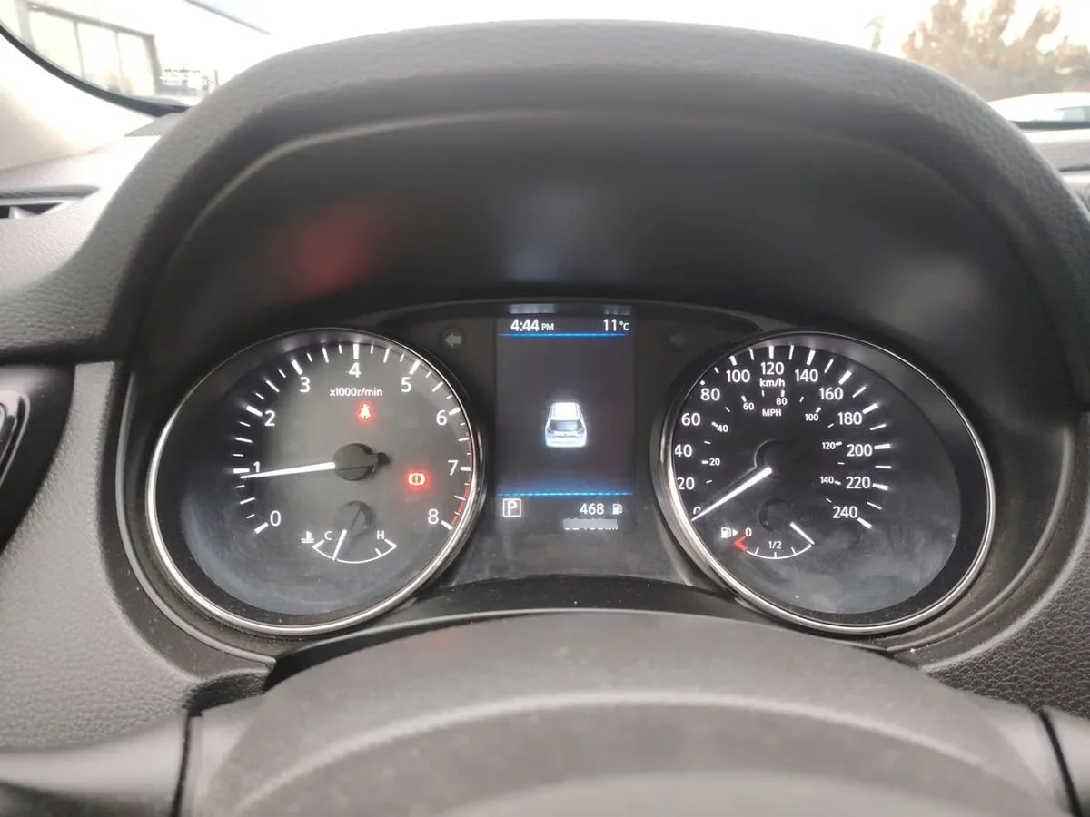 Nissan X-Trail 2.5 Sense Mc 4x2 Cvt At 5p año 2022