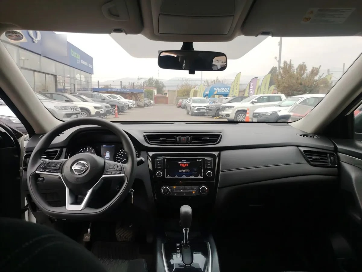 Nissan X-Trail 2.5 Sense Mc 4x2 Cvt At 5p año 2022