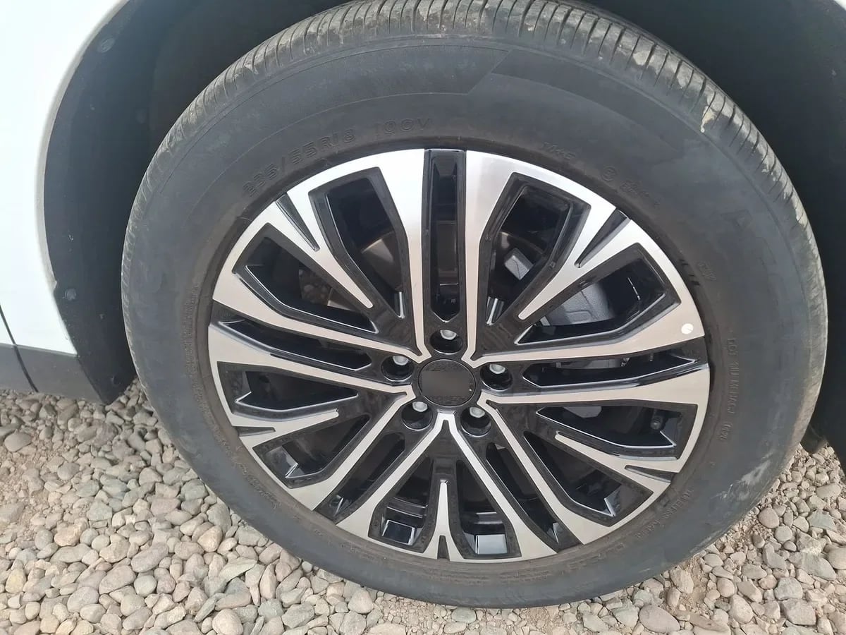 Jaecoo Jaecoo5 1.5t Summit Fwd Cvt9 At 5p año 2026