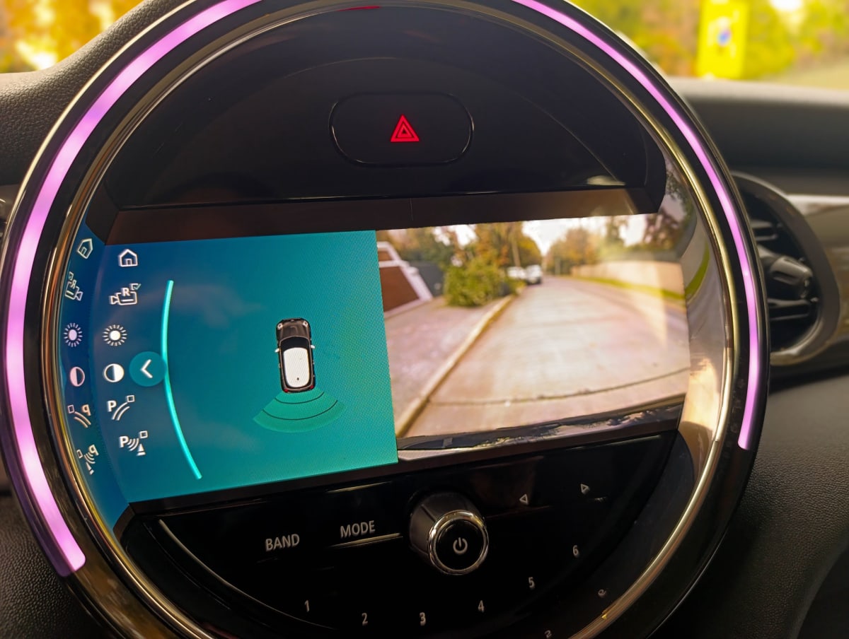 Mini Cooper Essential año 2023