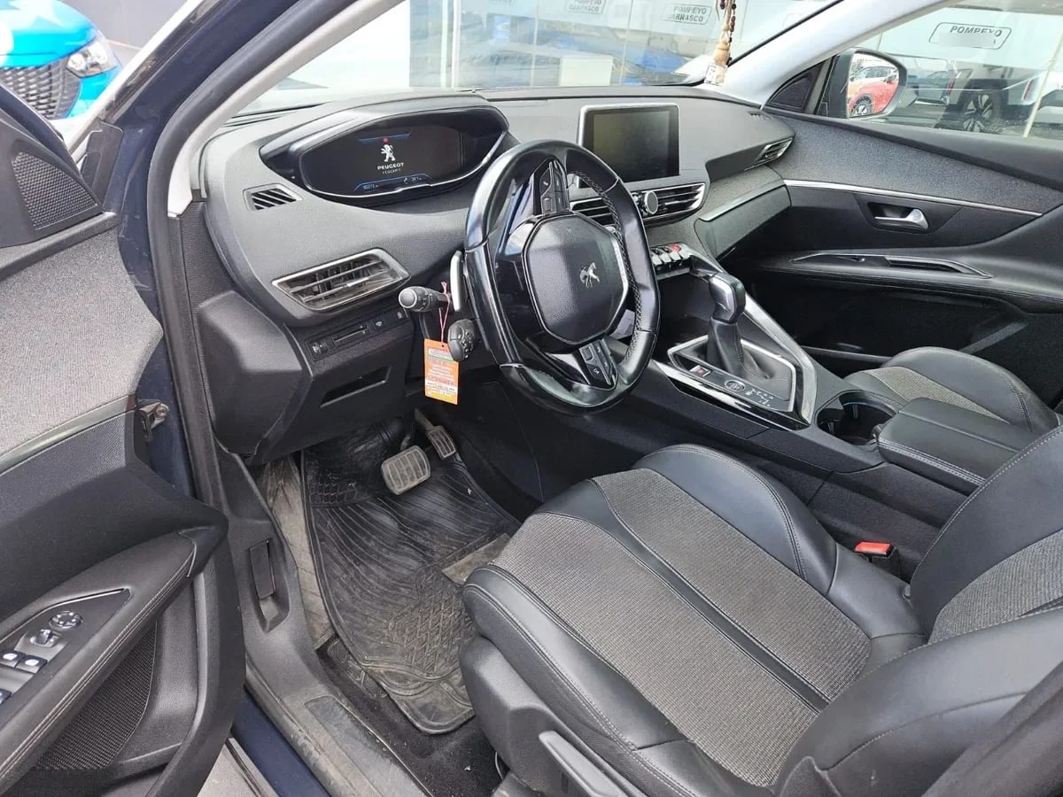 PEUGEOT 3008 1.5 Active Pack Bluehdi 130 Mt Diesel año 2021
