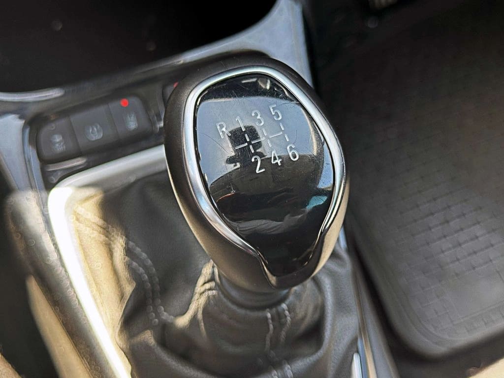 Opel Crossland Edition año 2023