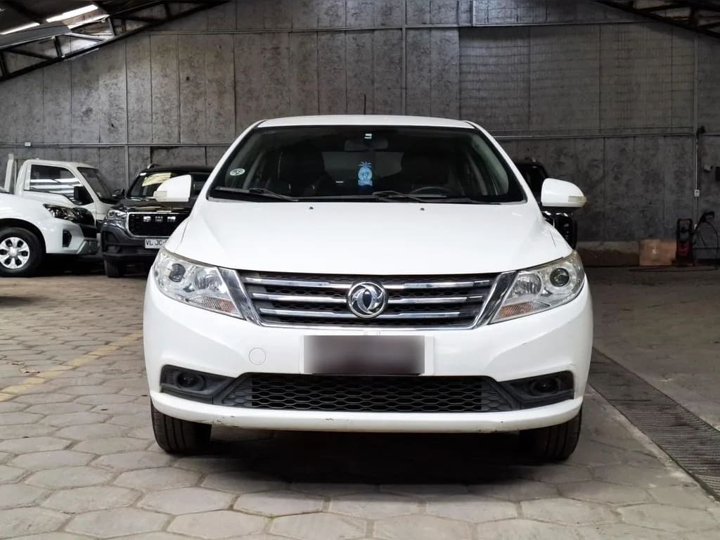 Dongfeng A30 Elegant año 2018