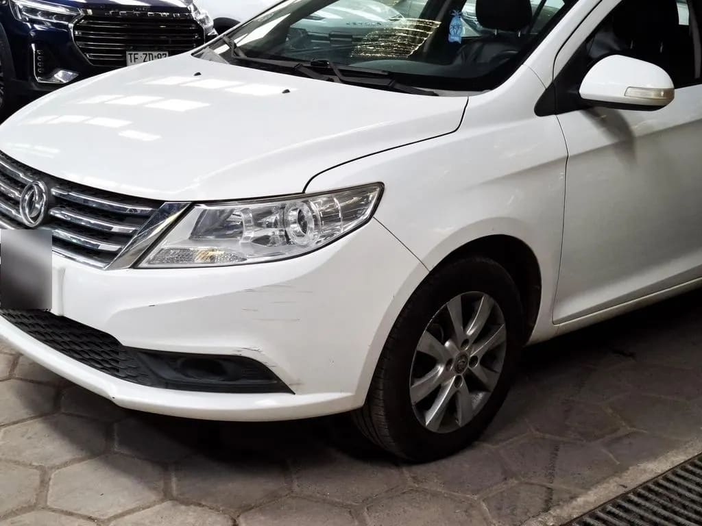 Dongfeng A30 Elegant año 2018