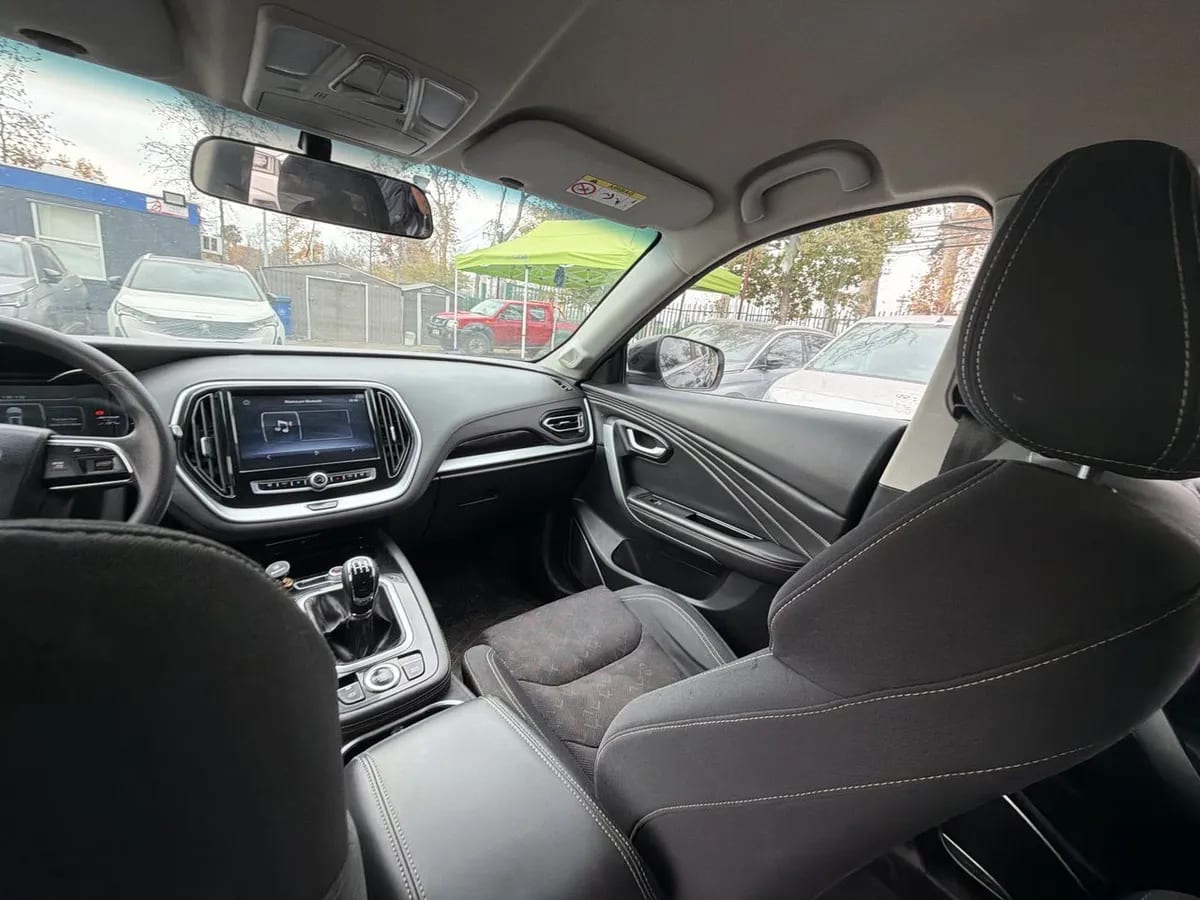Jetour X70 1.5t Gl Mt 5p año 2022