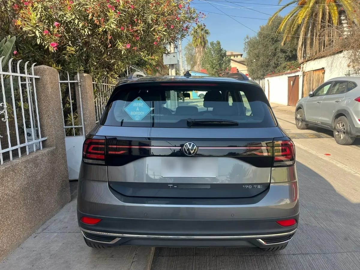 Volkswagen T-cross 1.0 Tsi Comfortline Mt año 2024