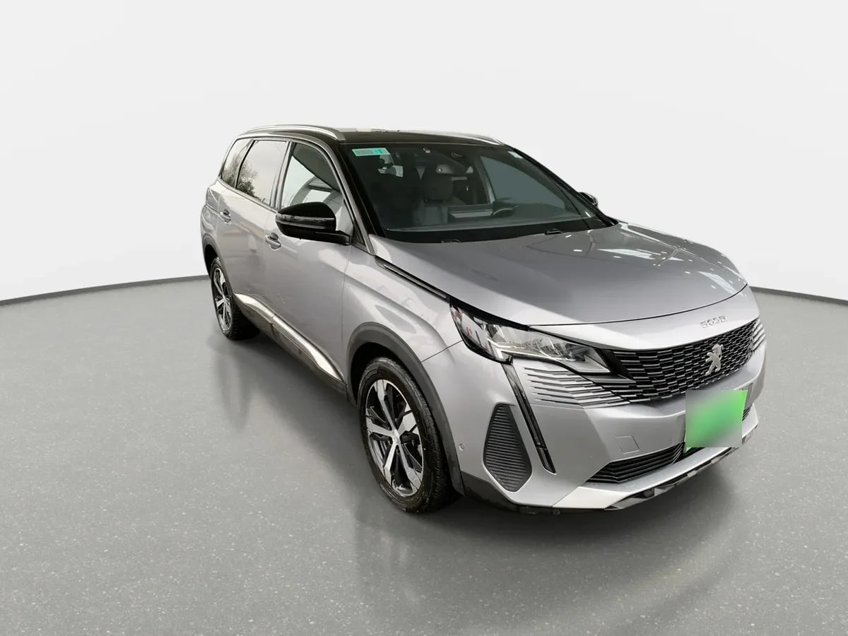 Peugeot 5008 1.5 Allure Pack Bluehdi 130 4x2 Eat8 5p año 2024
