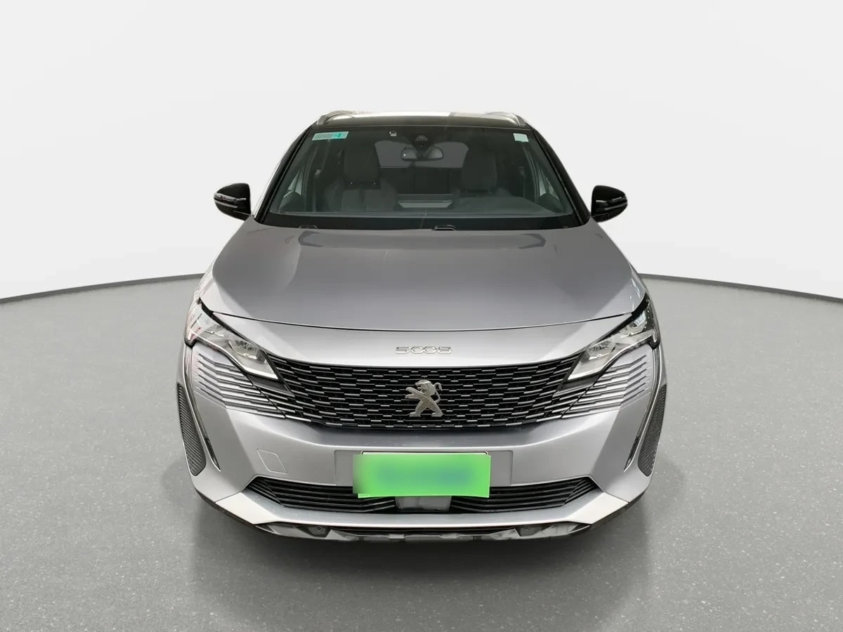 Peugeot 5008 1.5 Allure Pack Bluehdi 130 4x2 Eat8 5p año 2024