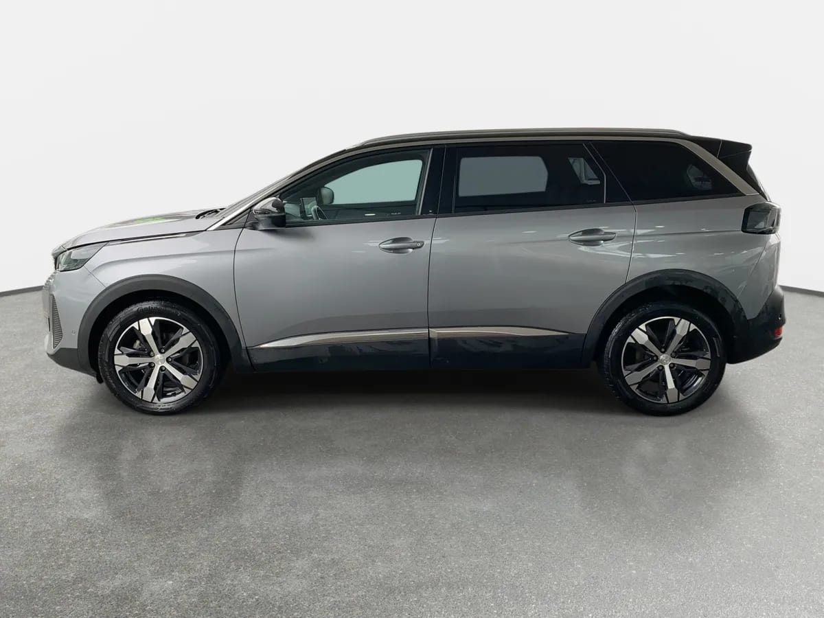 Peugeot 5008 1.5 Allure Pack Bluehdi 130 4x2 Eat8 5p año 2024