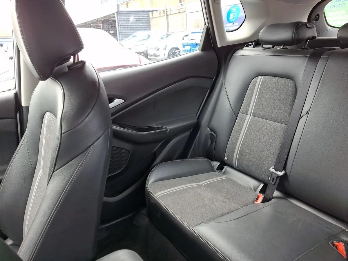 Chevrolet Tracker 1.2t Ltz Fwd At 5p año 2023