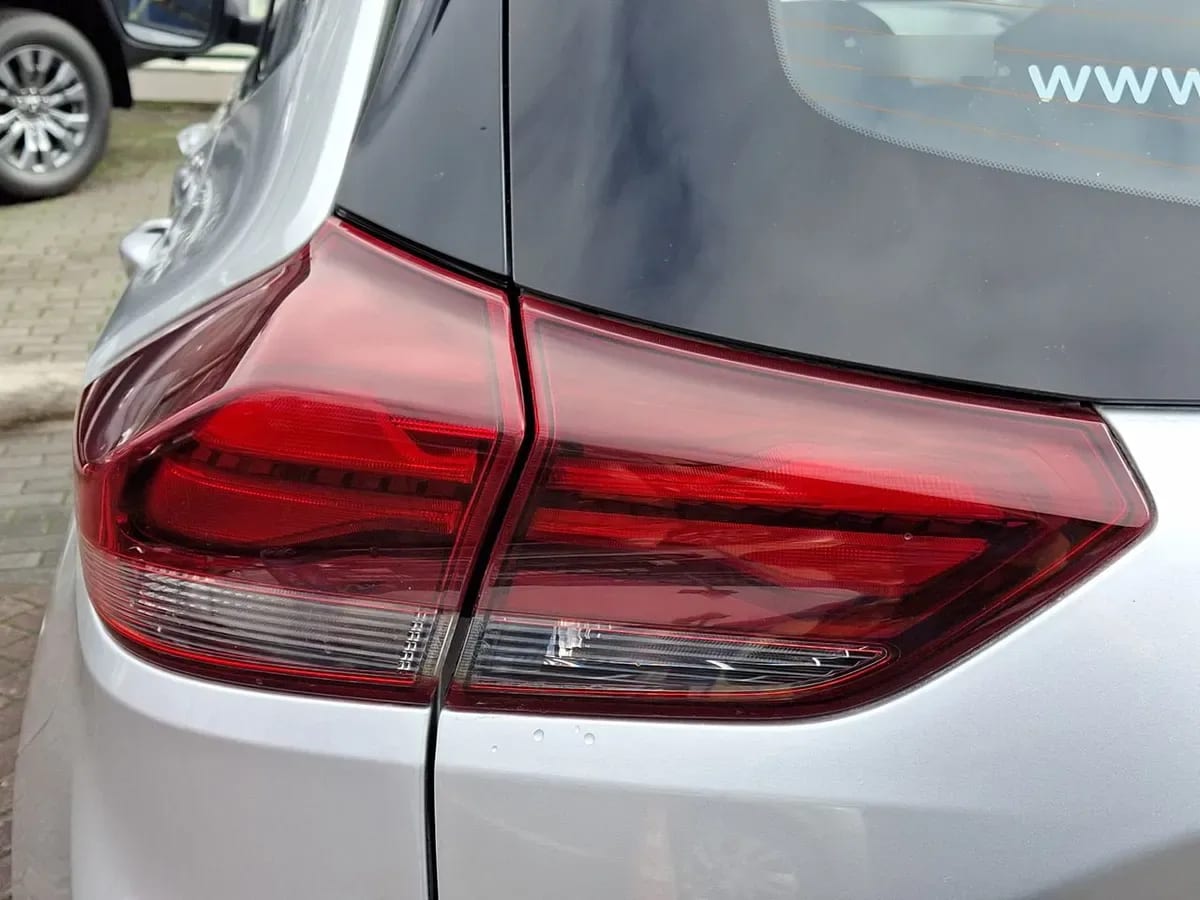 Chevrolet Tracker 1.2t Ltz Fwd At 5p año 2023