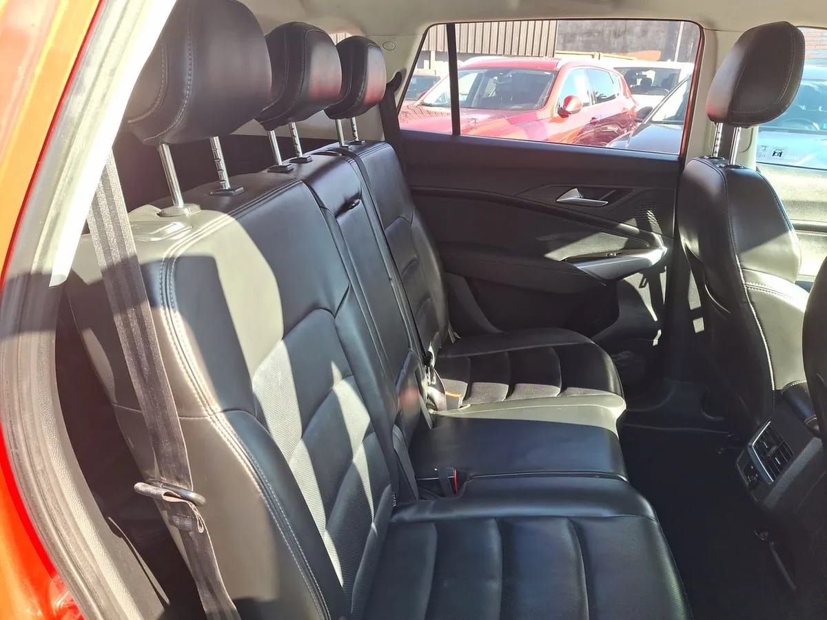 JAC Js8 1.5 Luxury Se 4x2 6mt 5p año 2023