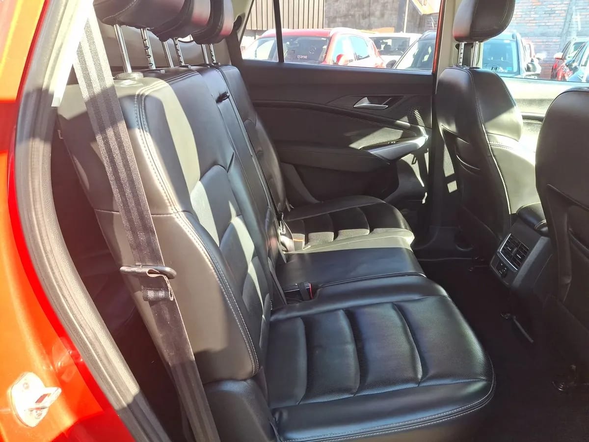 JAC Js8 1.5 Luxury Se 4x2 6mt 5p año 2023