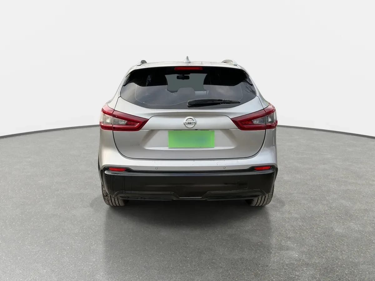 Nissan Qashqai 2.0 Advance 4x2 Mt 5p año 2021