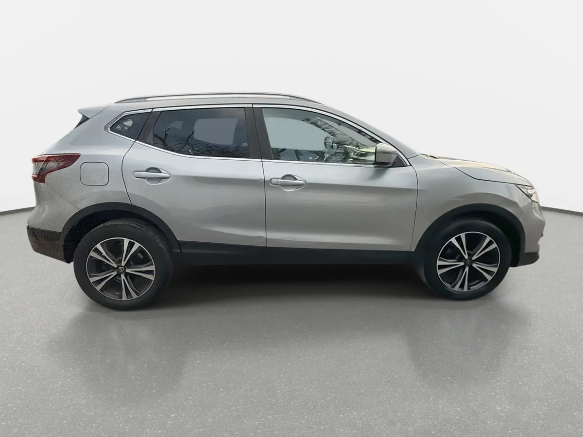 Nissan Qashqai 2.0 Advance 4x2 Mt 5p año 2021