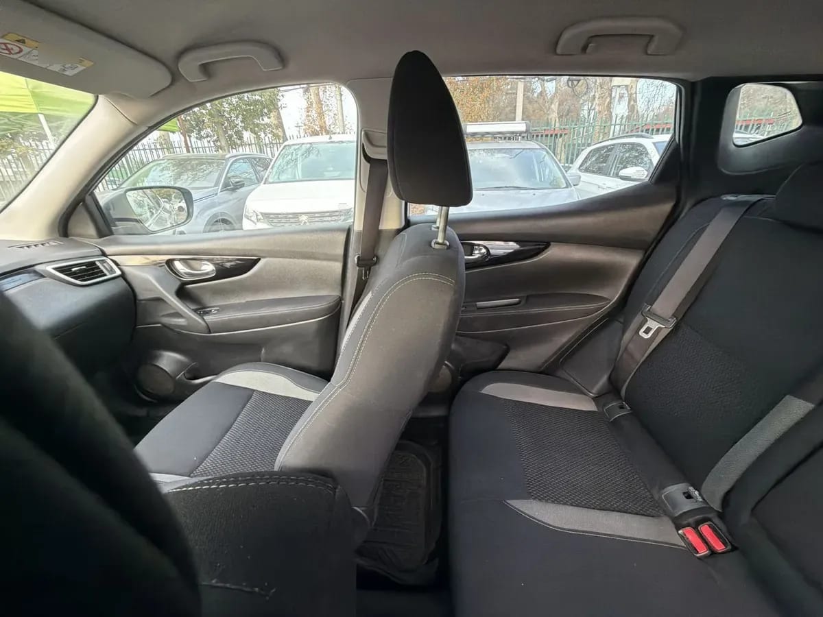 Nissan Qashqai 2.0 Advance 4x2 Mt 5p año 2021