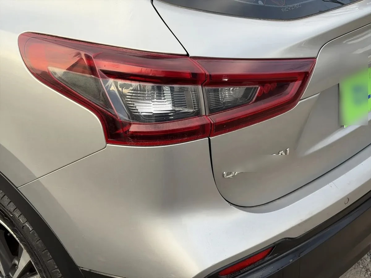 Nissan Qashqai 2.0 Advance 4x2 Mt 5p año 2021