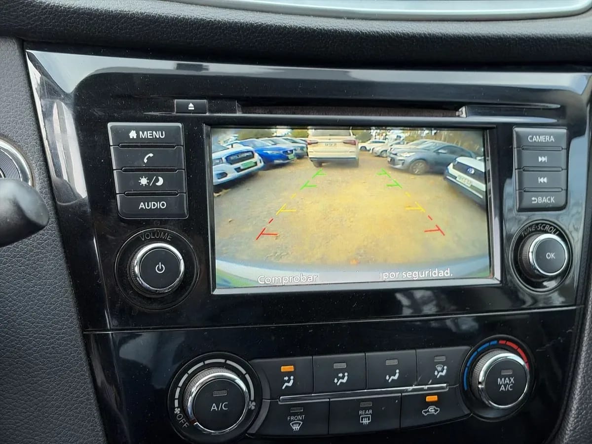 Nissan Qashqai 2.0 Advance 4x2 Mt 5p año 2021