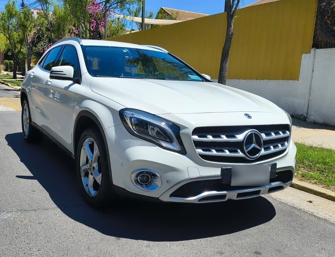 Mercedes Benz Gla200 2.1 At Diesel año 2018