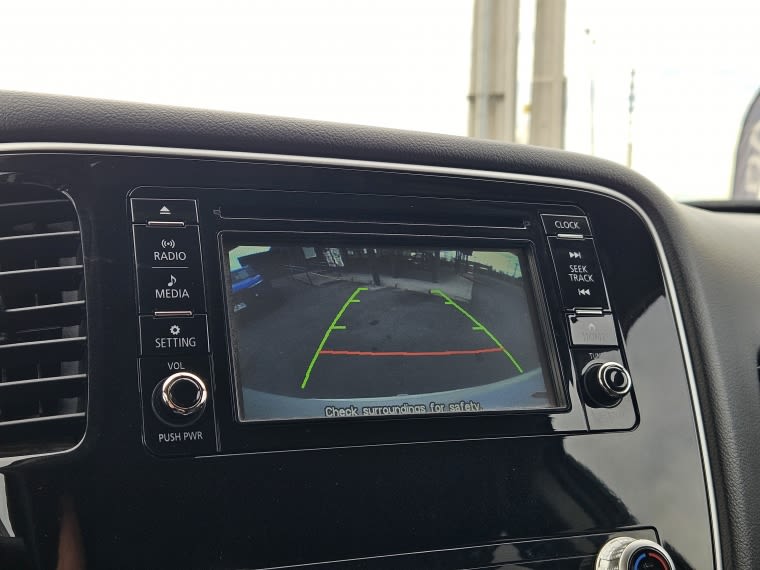 Mitsubishi Outlander Glx At 4x2 2.0 año 2023