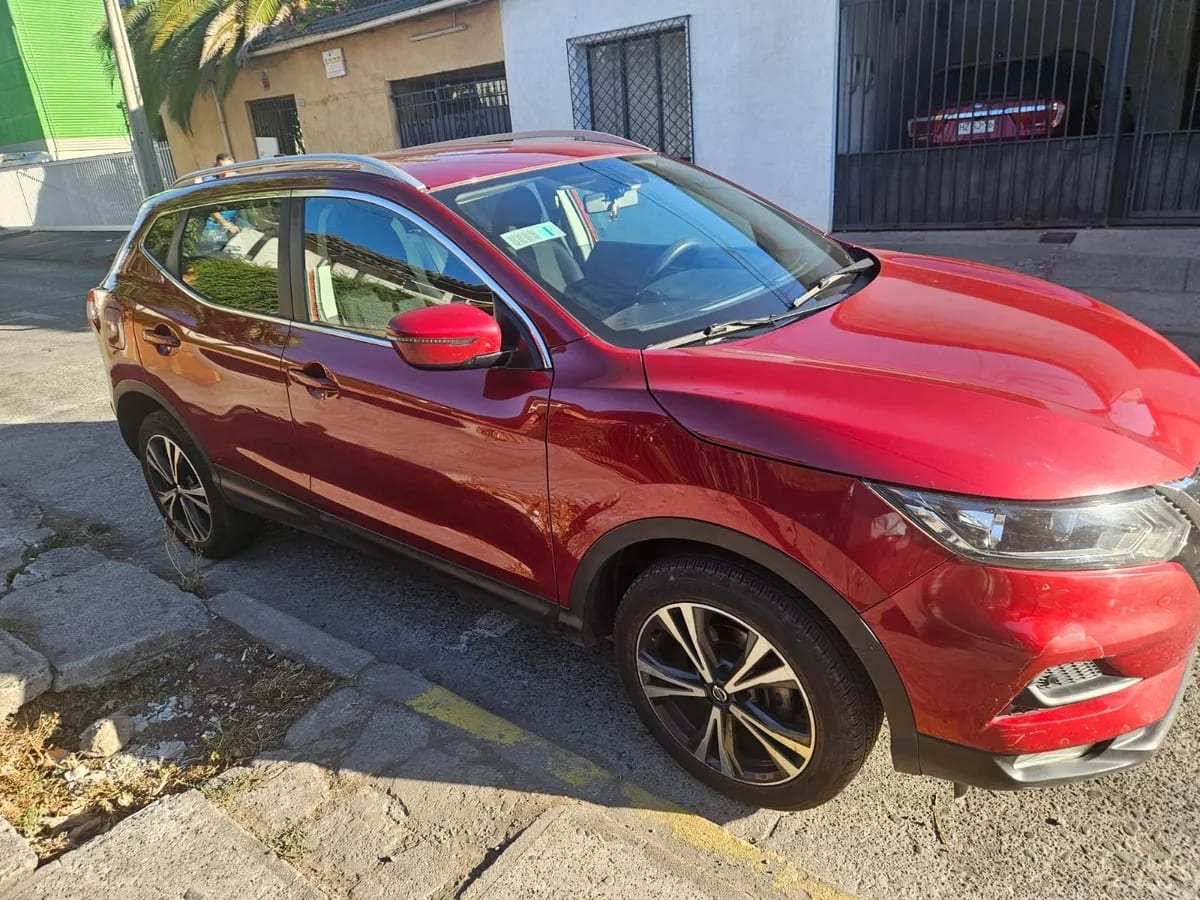 Nissan Qashqai 2.0 Sense Mt año 2022