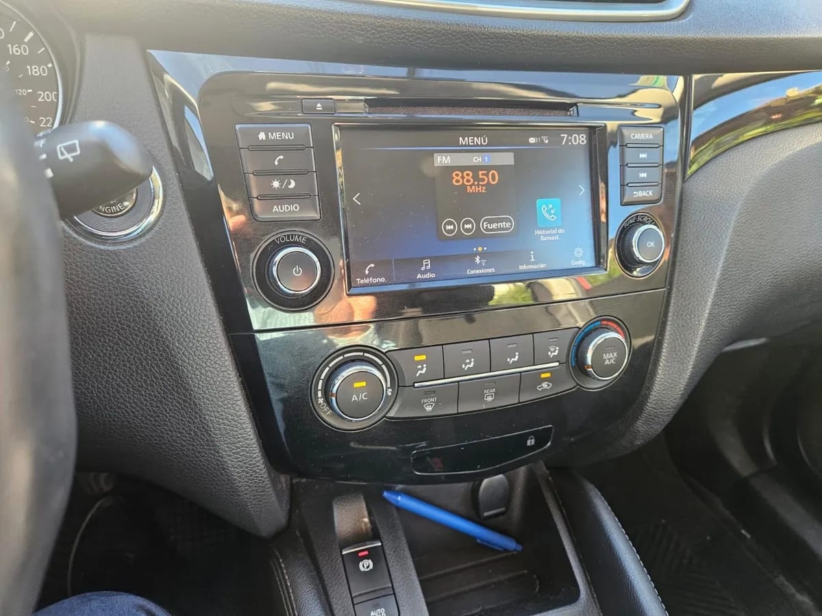 Nissan Qashqai 2.0 Sense Mt año 2022