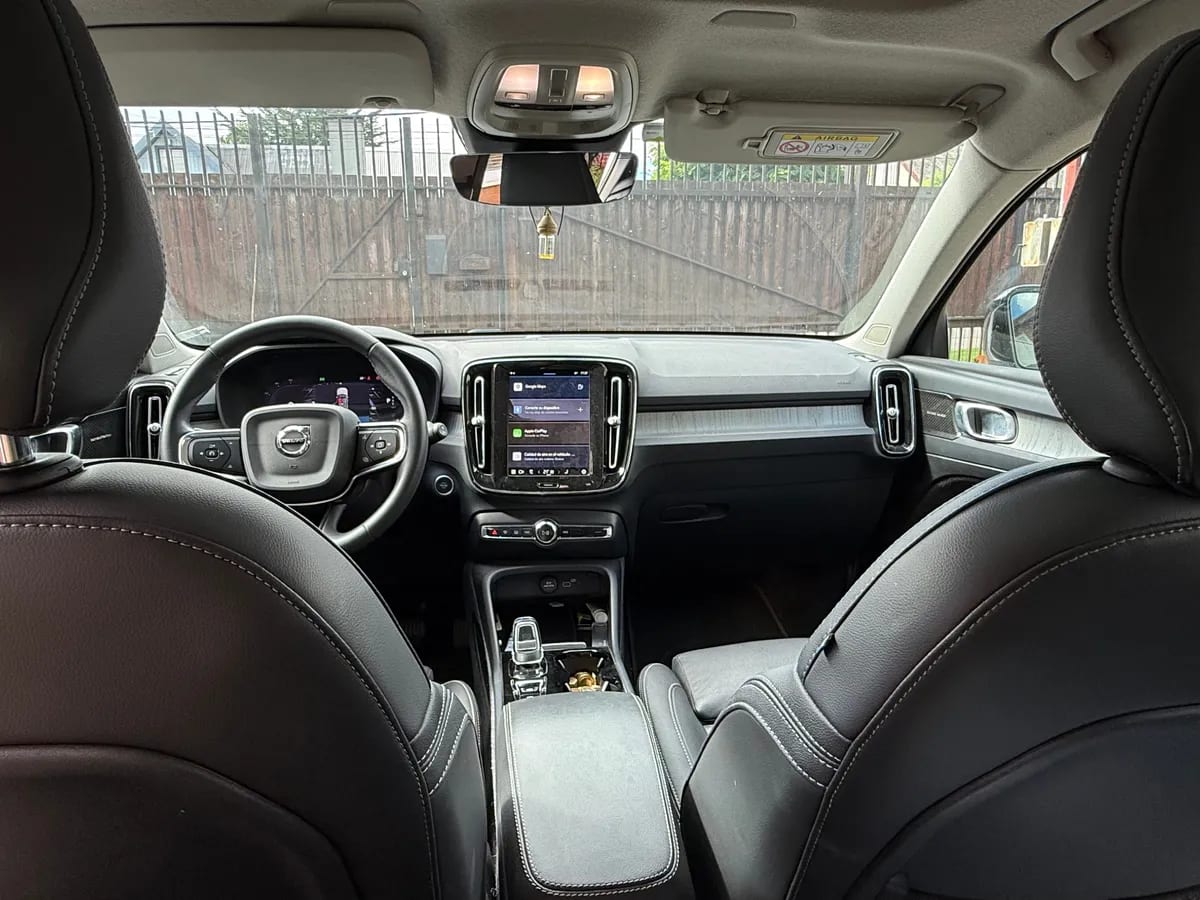 VOLVO XC40 2.0 B5 Ultimate At 4x4 año 2024
