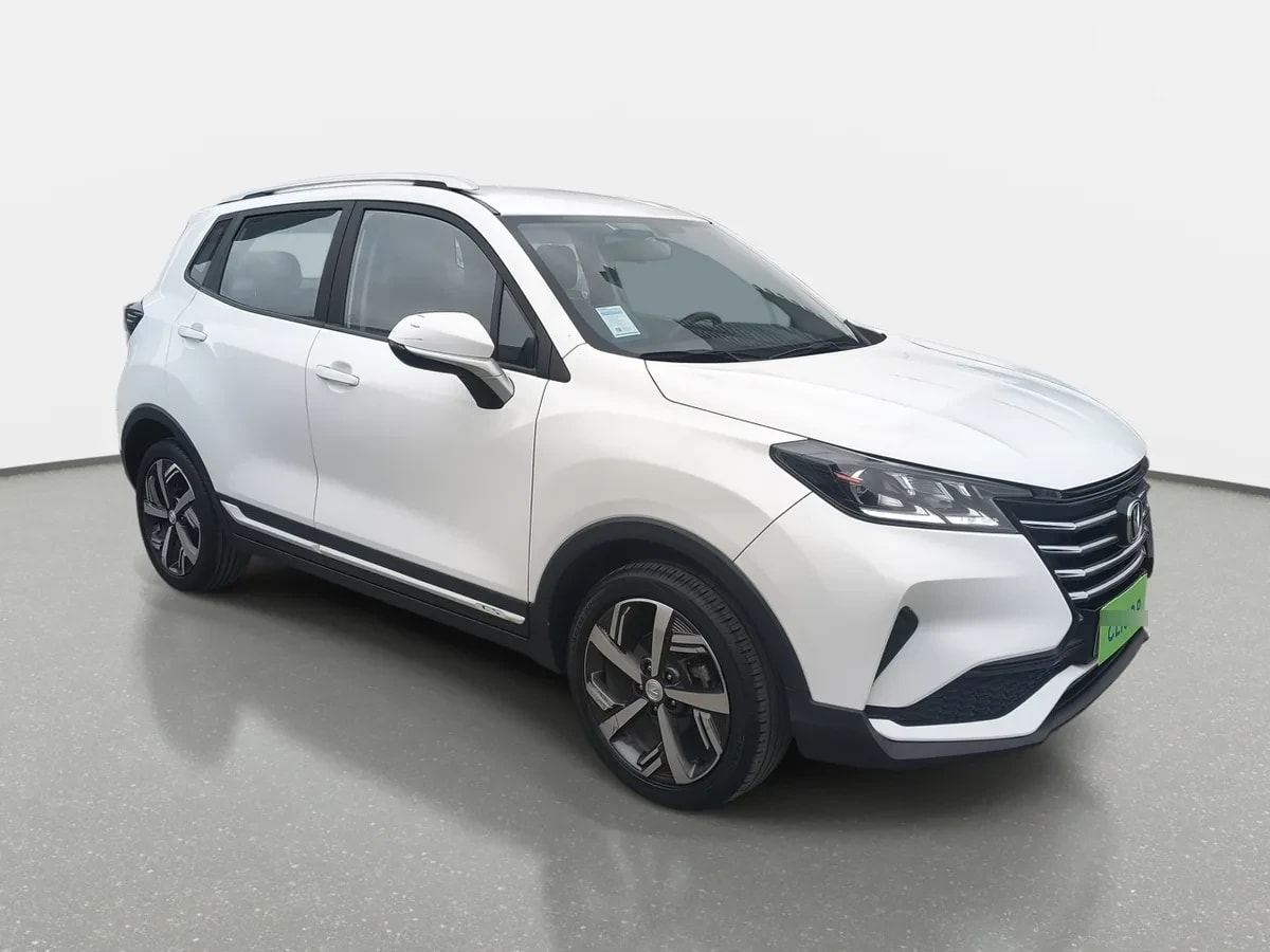 Changan Cs15 1.5 Elite 4x2 Mt 5p año 2024
