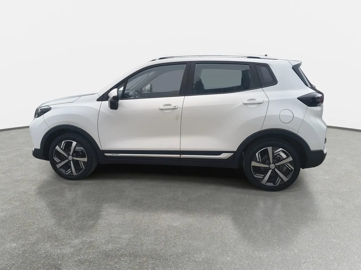 Changan Cs15 1.5 Elite 4x2 Mt 5p año 2024