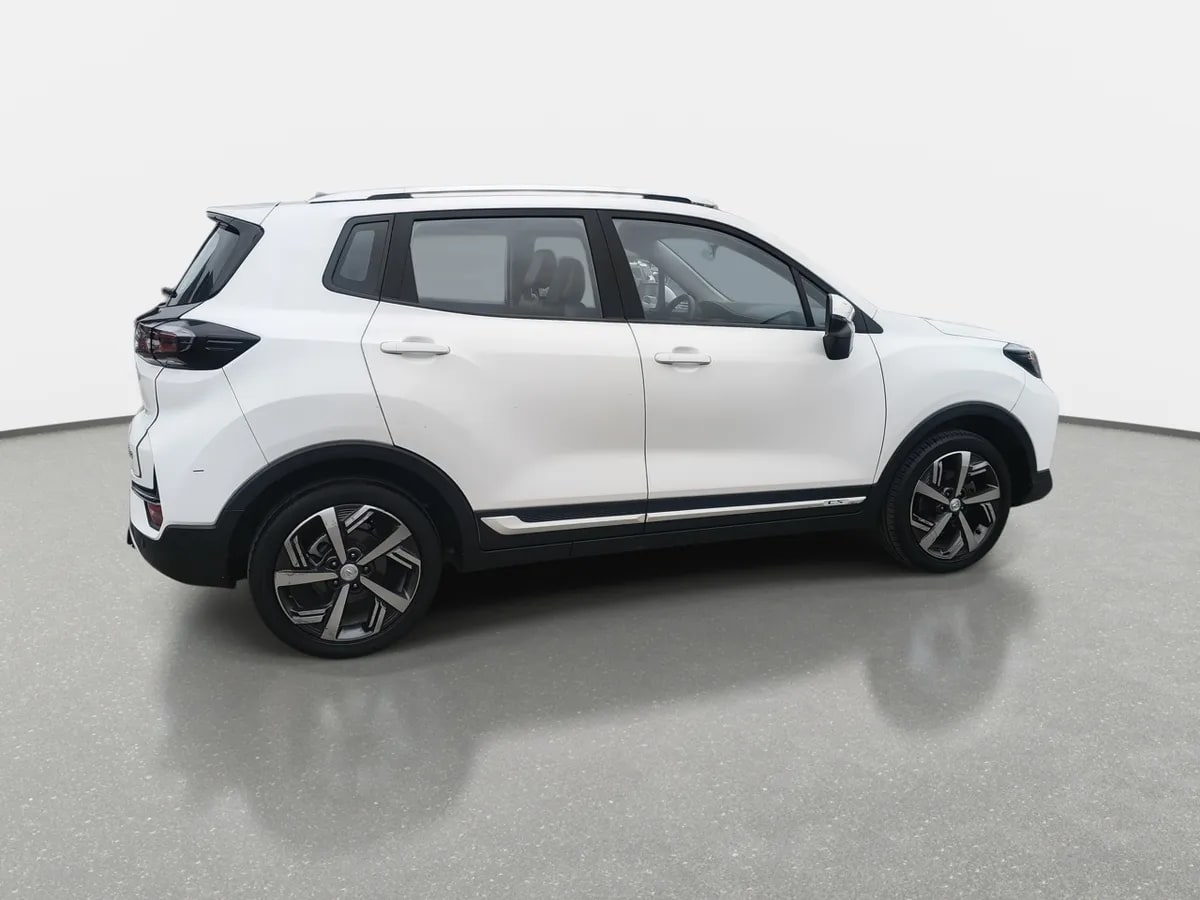 Changan Cs15 1.5 Elite 4x2 Mt 5p año 2024