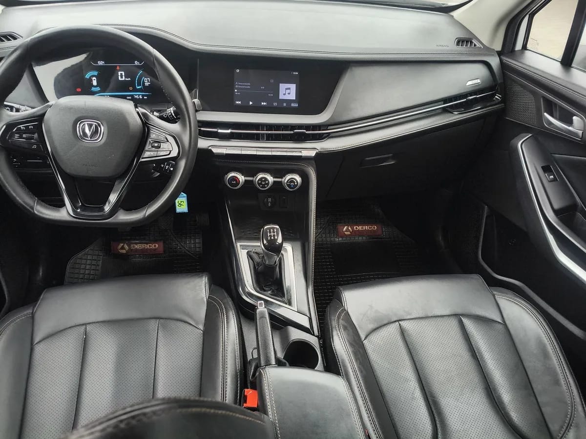 Changan Cs15 1.5 Elite 4x2 Mt 5p año 2024