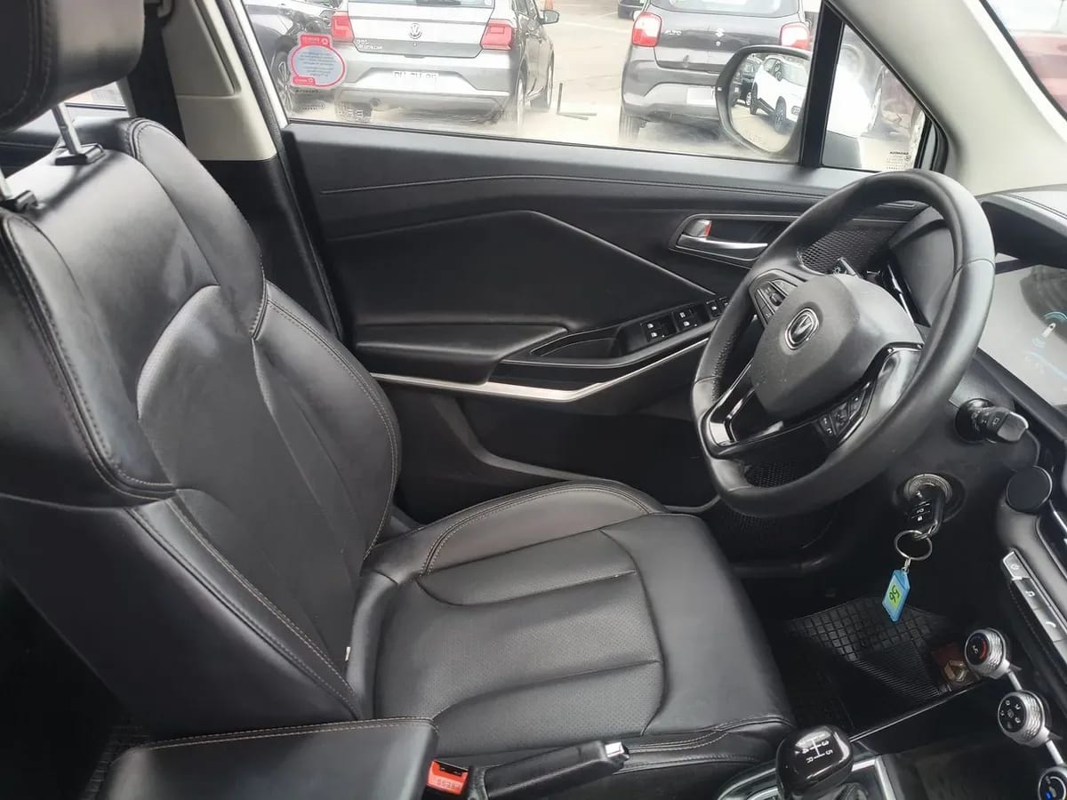 Changan Cs15 1.5 Elite 4x2 Mt 5p año 2024