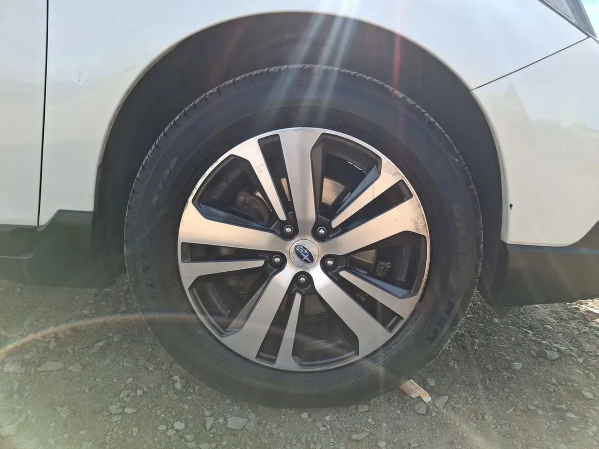 Subaru Outback 2.0 Diesel Limited Awd Cvt At 5p año 2019