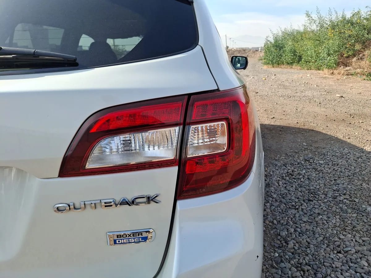 Subaru Outback 2.0 Diesel Limited Awd Cvt At 5p año 2019