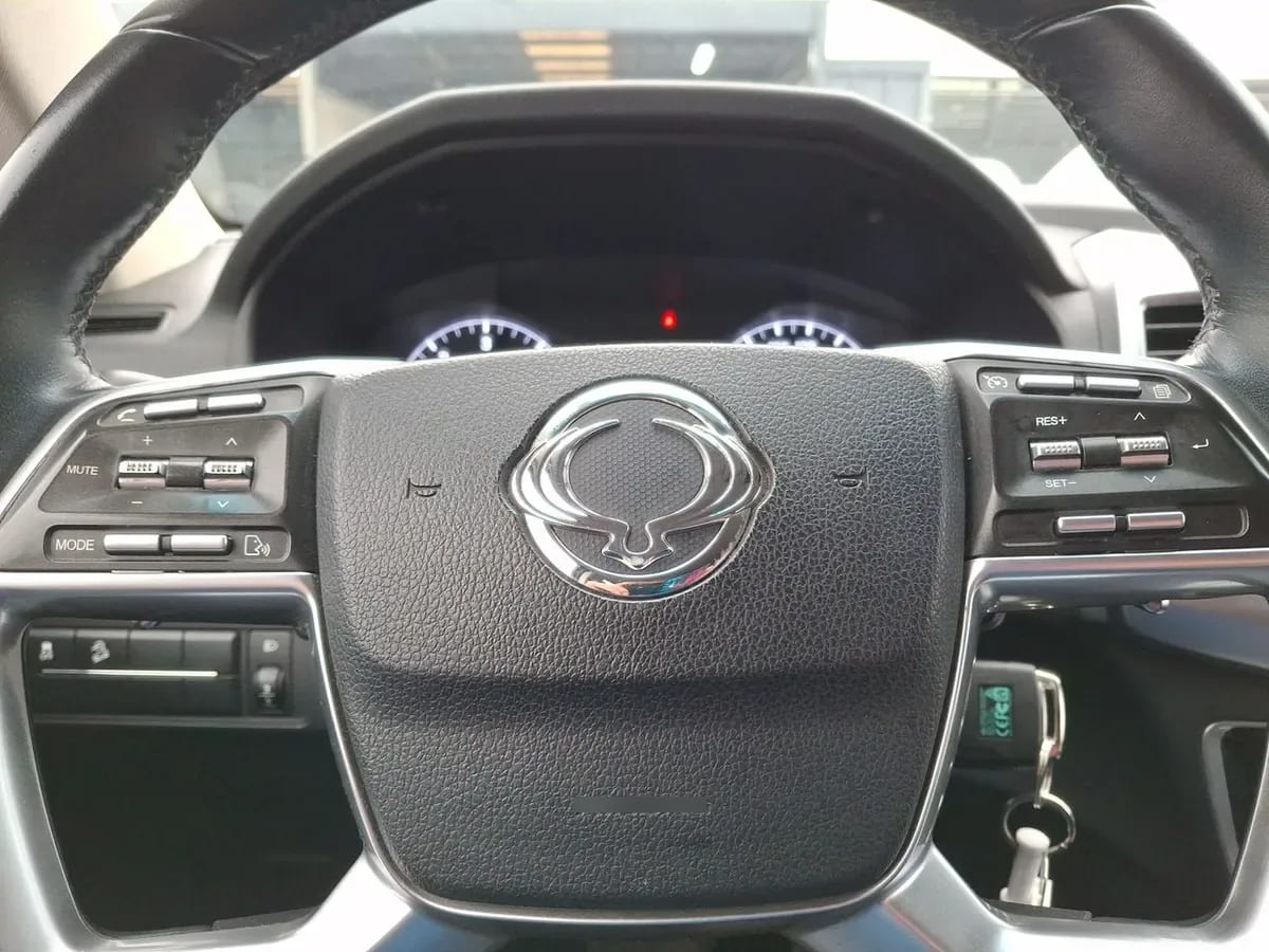 Ssangyong Rexton 2.2t Lx Diesel 4x2 2ab 8at 5p año 2023