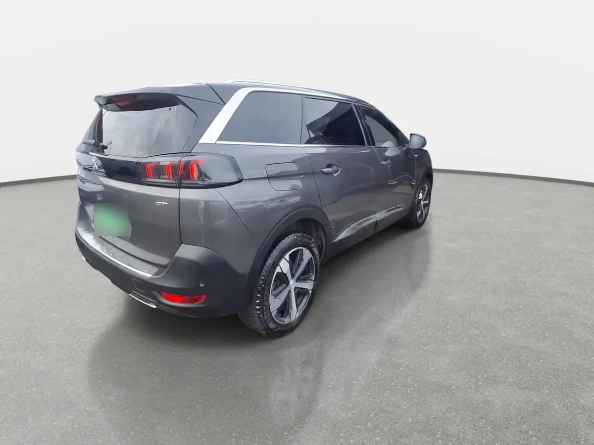 Peugeot 5008 1.6 Gt Puretech 180 4x2 Eat8 5p año 2023
