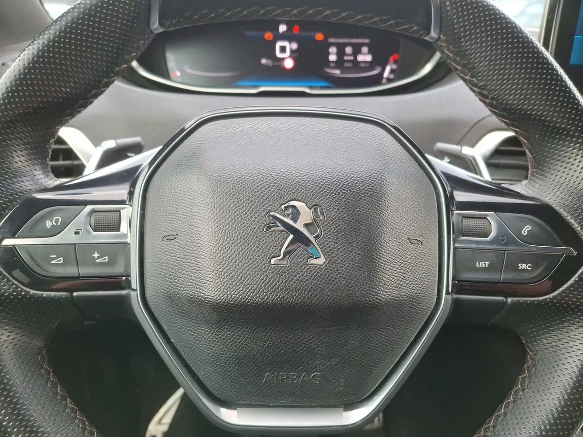 Peugeot 5008 1.6 Gt Puretech 180 4x2 Eat8 5p año 2023