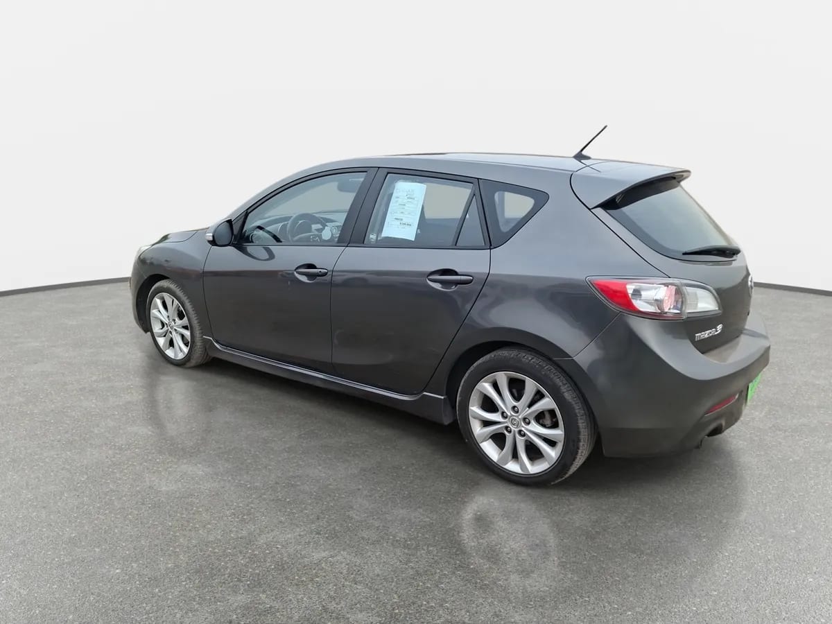 Mazda 3 2.0 Sport R 4x2 Te Mt 5p año 2011