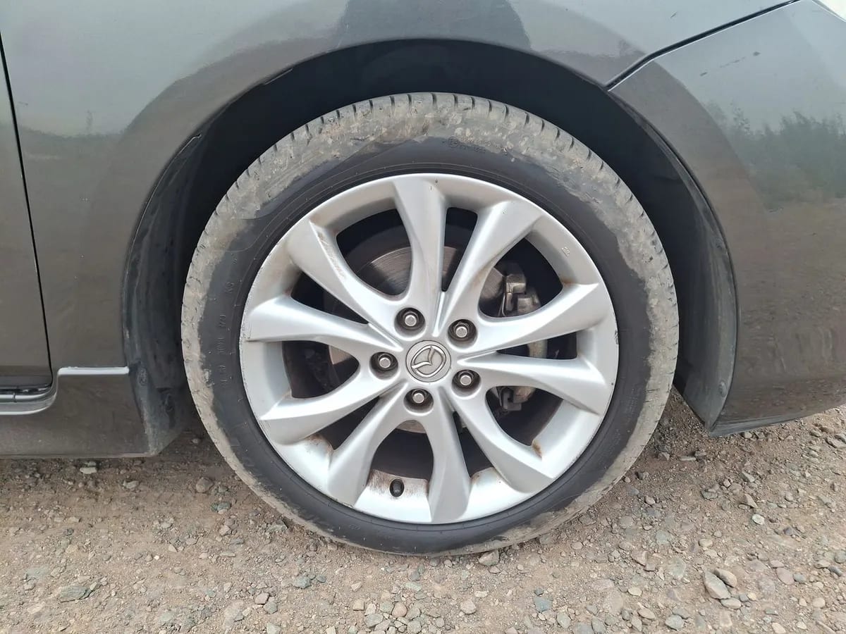 Mazda 3 2.0 Sport R 4x2 Te Mt 5p año 2011