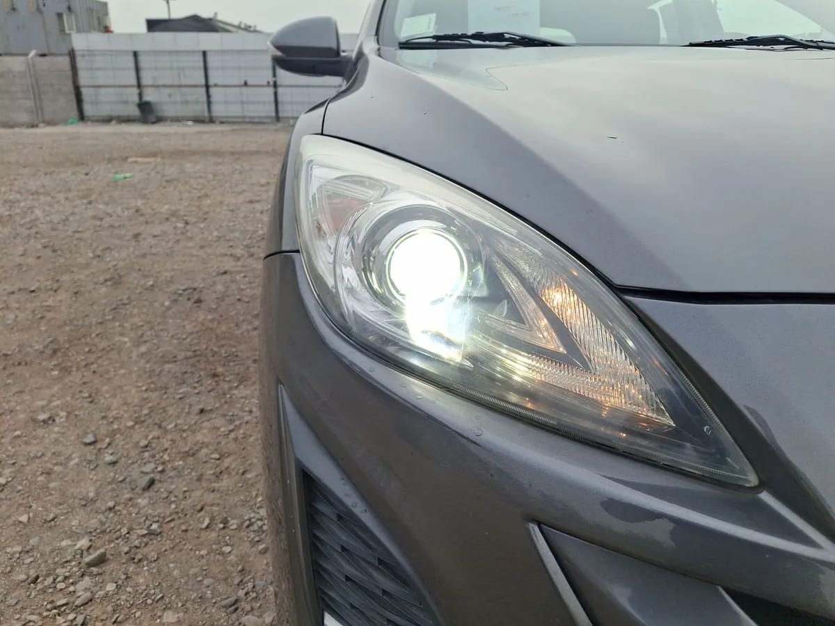 Mazda 3 2.0 Sport R 4x2 Te Mt 5p año 2011